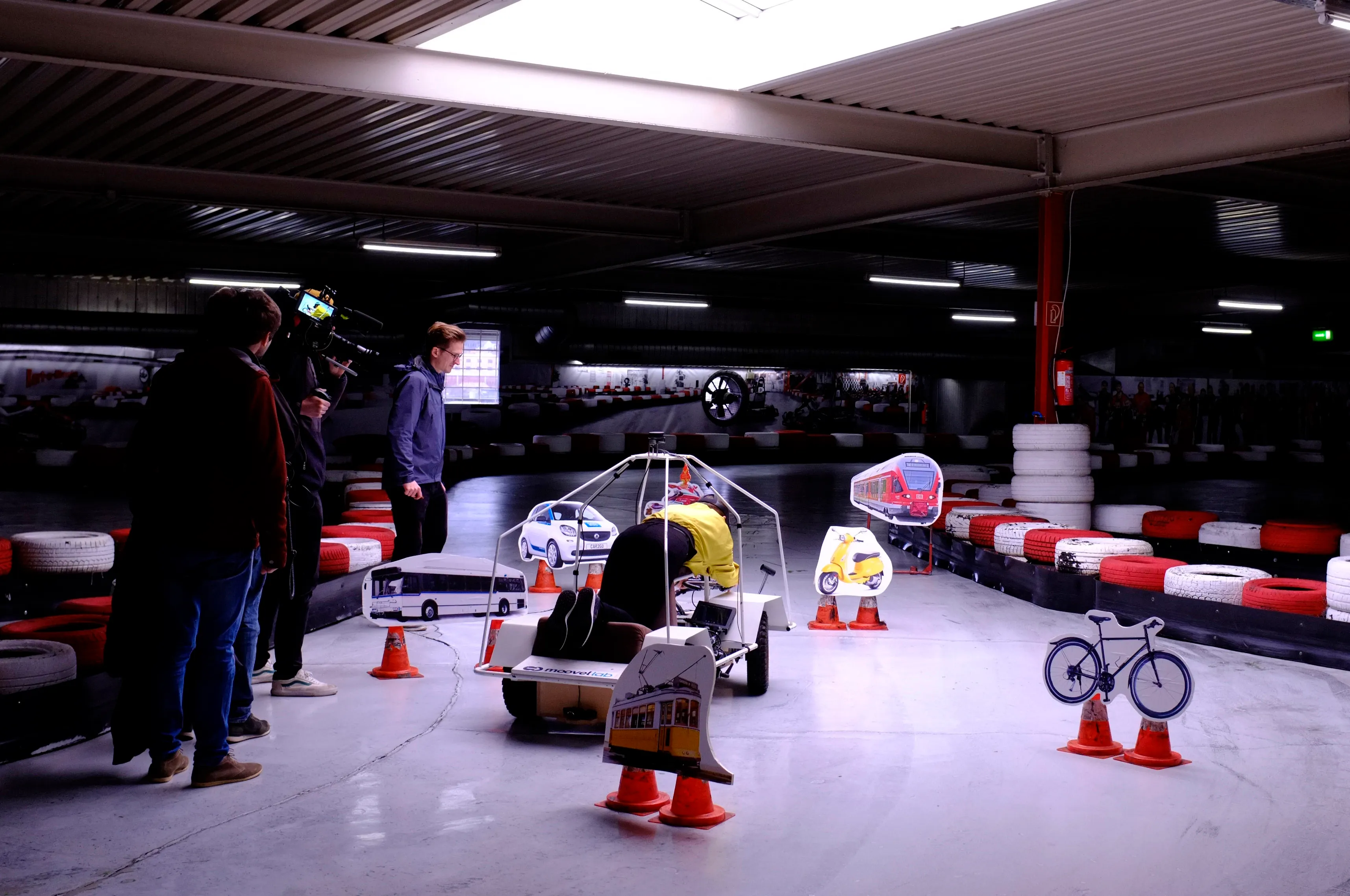 Cover image for Kann künstliche Intelligenz das Autofahren sicherer machen? @ Galileo tv